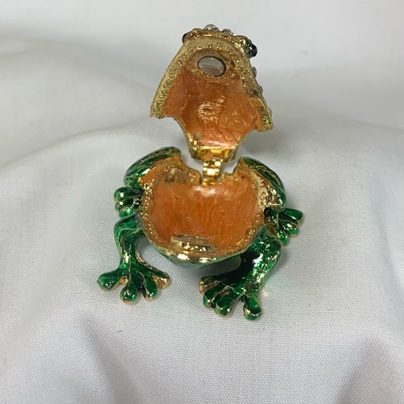 Frog Trinket box - Picture 6 of 10